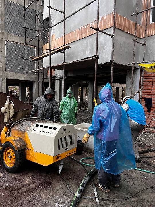 کف سازی به روش اسکرید در مسکن ملی ساری