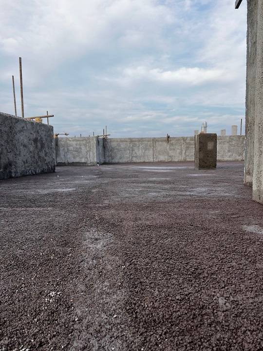 کف سازی به روش اسکرید در مسکن ملی ساری